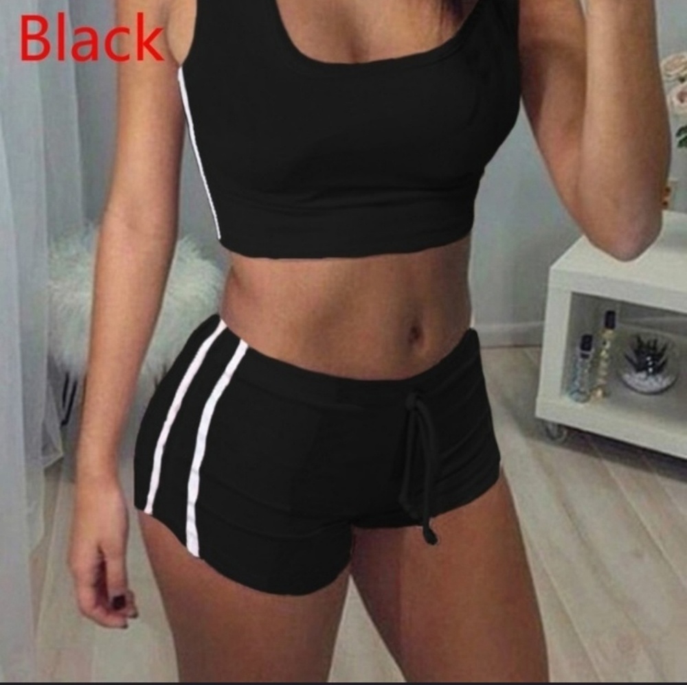 NWOT ATHLETIC TOP & SHORTS